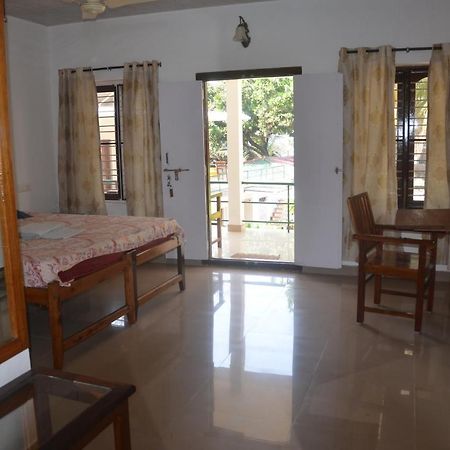 Arya Homestay Bougain Villa Gokarna  Εξωτερικό φωτογραφία