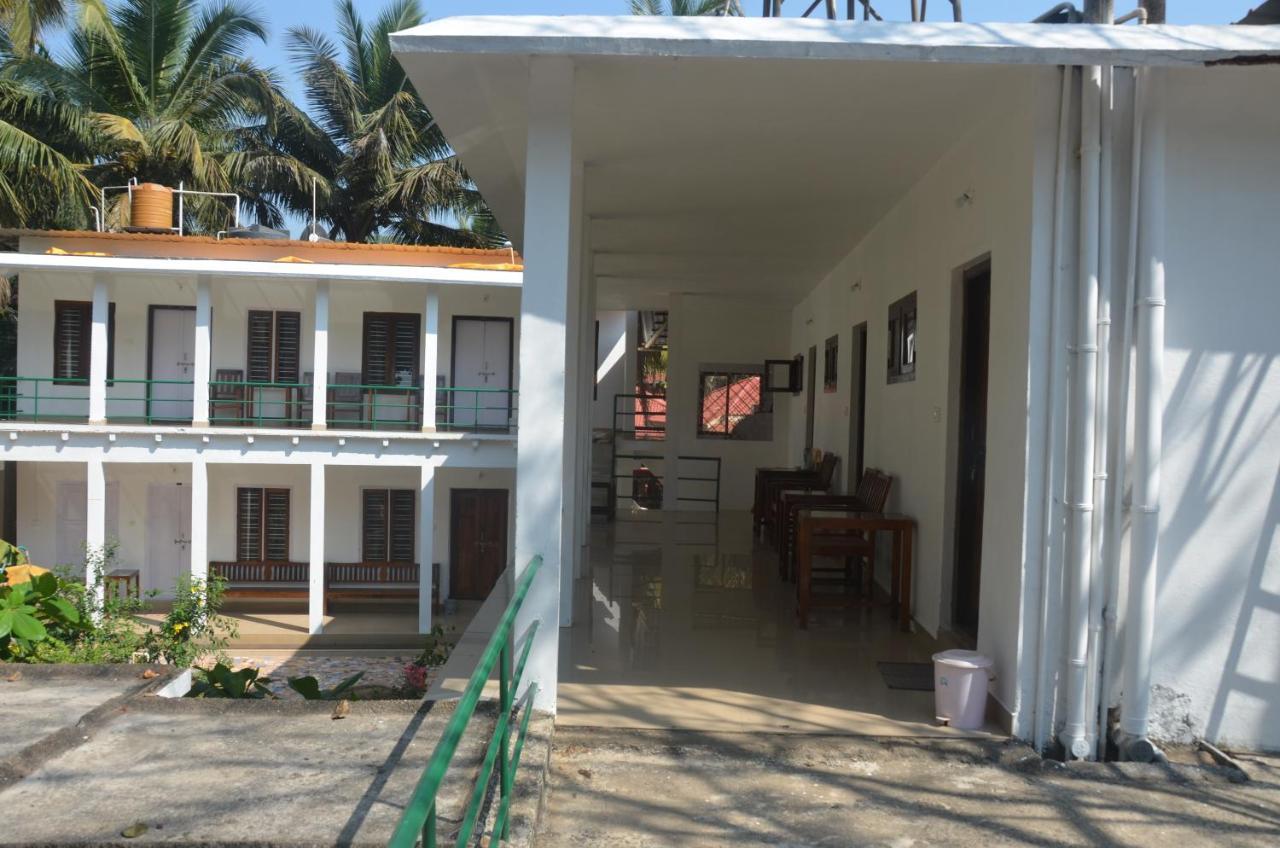 Arya Homestay Bougain Villa Gokarna  Εξωτερικό φωτογραφία