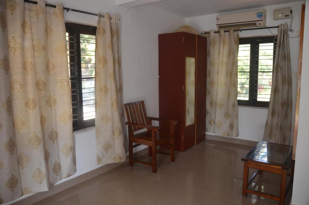 Arya Homestay Bougain Villa Gokarna  Εξωτερικό φωτογραφία