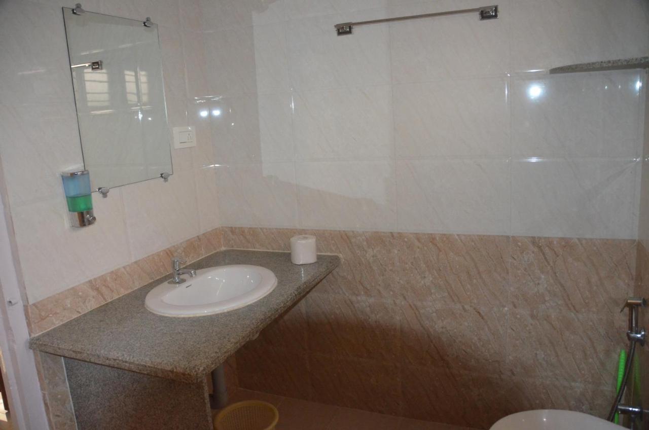 Arya Homestay Bougain Villa Gokarna  Εξωτερικό φωτογραφία