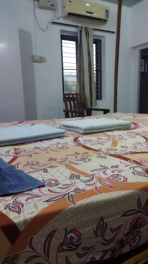 Arya Homestay Bougain Villa Gokarna  Εξωτερικό φωτογραφία